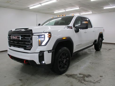 New 2025 GMC Sierra 2500 AT4 w/ Technology Package image 1