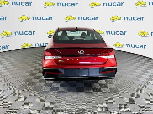Used 2026 Hyundai Elantra Sport w/ Cargo Package FWD image 6