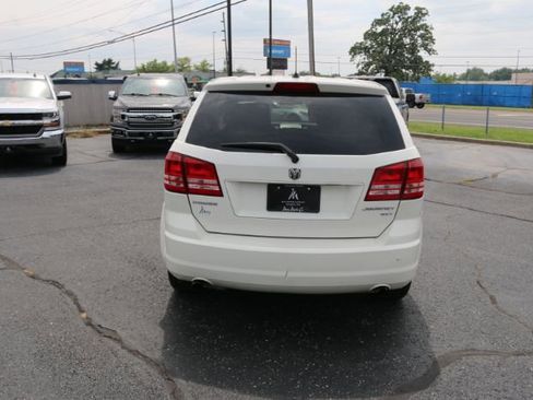 Used 2009 Dodge Journey SXT w/ Flexible Seating Group image 17