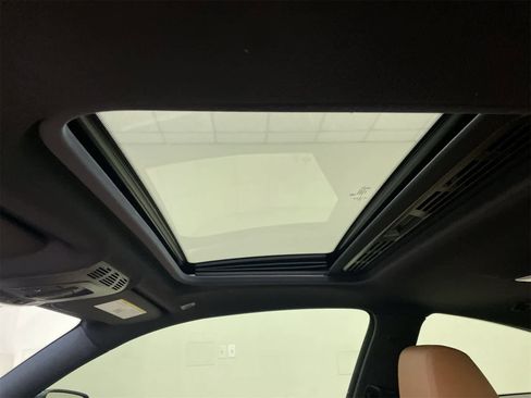 Used 2018 BMW 430i xDrive Coupe image 3