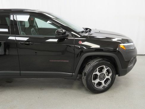 Certified 2022 Jeep Compass Trailhawk w/ Trailhawk Elite Group image 12