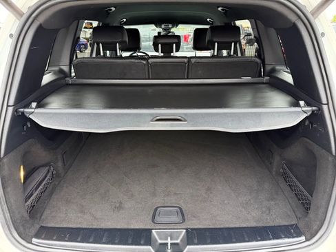 Used 2020 Mercedes-Benz GLB 250 4MATIC w/ Premium Package image 24