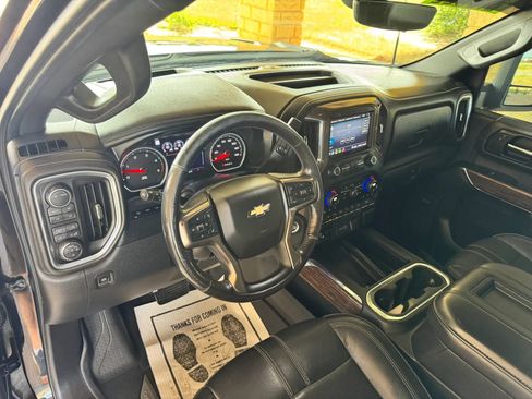 Used 2020 Chevrolet Silverado 3500 High Country w/ Technology Package AWD/4WD image 13