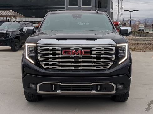 Used 2022 GMC Sierra 1500 Denali image 9