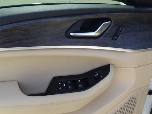 Certified 2024 Jeep Grand Cherokee L Limited w/ Luxury Tech Group II image 19