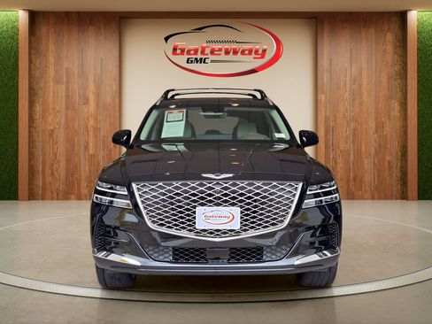 Used 2024 Genesis GV80 3.5T w/ Prestige Package AWD/4WD image 2