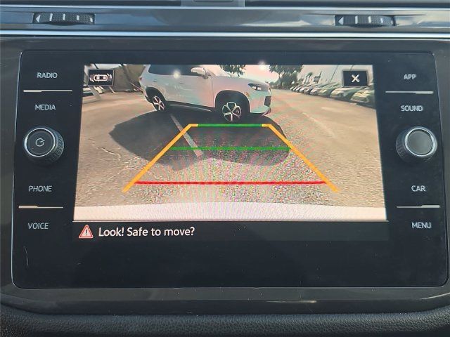 Used 2024 Volkswagen Tiguan SE FWD image 20