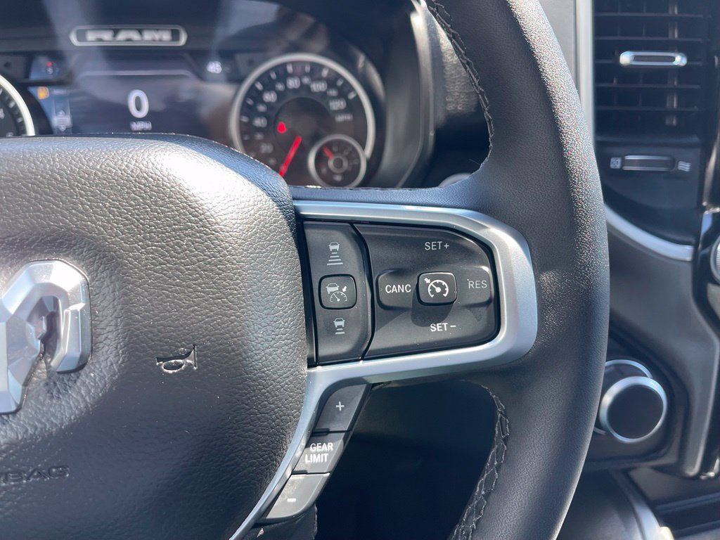 New 2026 RAM 1500 Big Horn AWD/4WD image 14