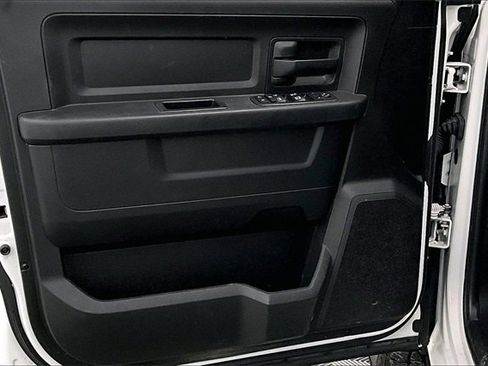 Used 2018 RAM 1500 Express w/ Express Value Package image 17