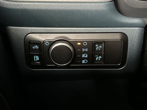 New 2026 Ford Maverick XL image 24