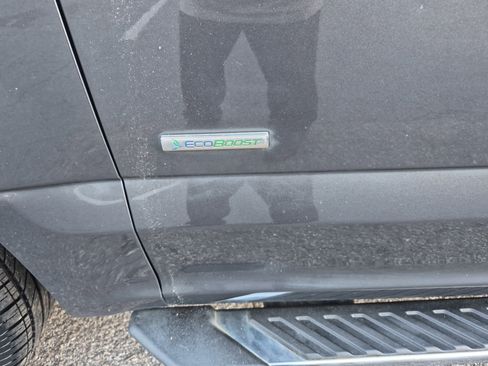 Used 2015 Ford F150 XLT w/ Equipment Group 302A Luxury image 8