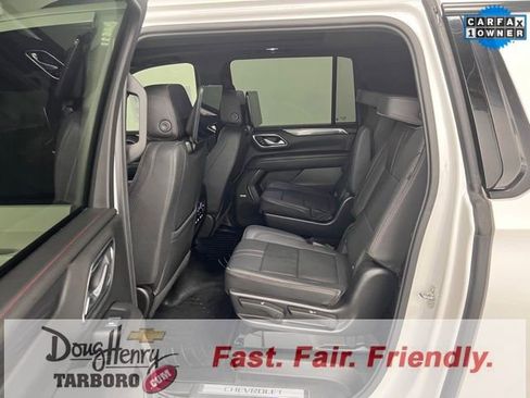 Used 2023 Chevrolet Suburban RST w/ Luxury Package image 33