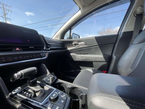 Certified 2023 Kia Sportage EX image 30