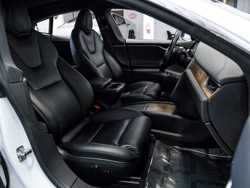 Used 2021 Tesla Model S Long Range AWD/4WD image 38