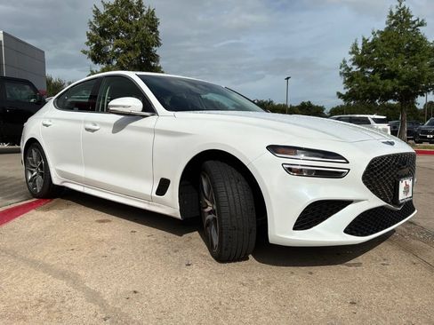 Used 2026 Genesis G70 2.5T RWD image 4