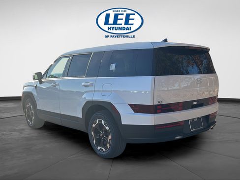 New 2026 Hyundai Santa Fe SE FWD image 4
