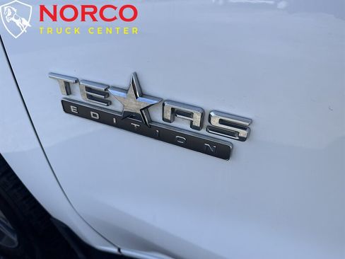 Used 2019 Chevrolet Silverado 1500 LT w/ Texas Edition AWD/4WD image 14