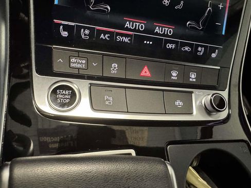 Used 2022 Audi Q7 2.0T Premium Plus image 24