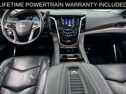 Used 2020 Cadillac Escalade Luxury AWD/4WD image 20