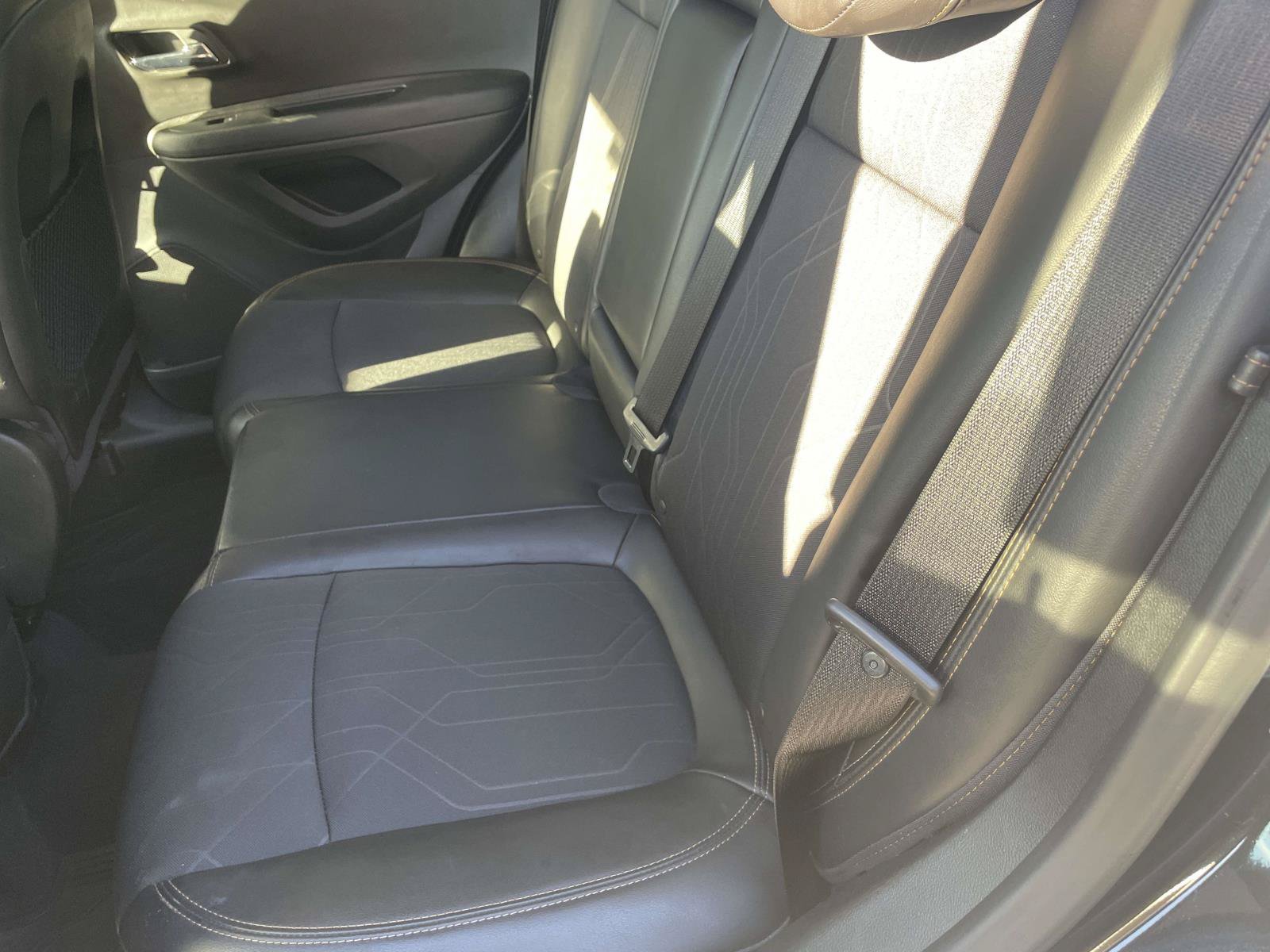 Certified 2019 Chevrolet Trax LT w/ Redline Edition FWD image 14