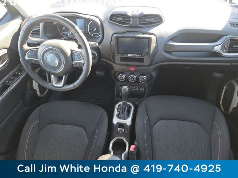 Used 2016 Jeep Renegade 75th Anniversary image 21