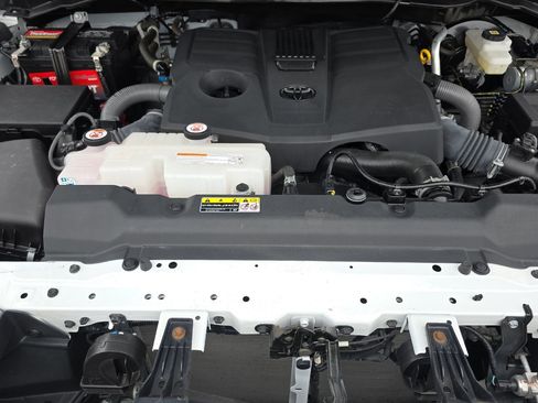 Used 2023 Toyota Tundra SR5 image 30