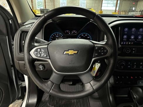 Used 2022 Chevrolet Colorado ZR2 w/ ZR2 Dusk Special Edition image 18