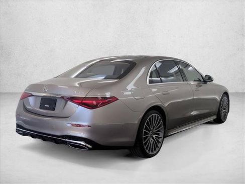 Used 2023 Mercedes-Benz S 500 4MATIC image 5