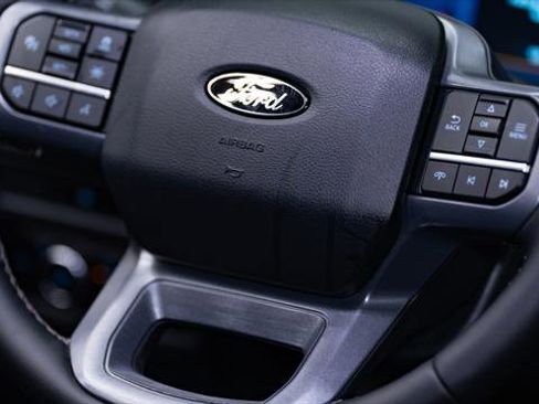 Used 2025 Ford F150 Lariat w/ Equipment Group 502A High image 23