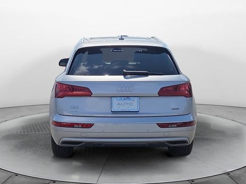 Used 2019 Audi Q5 2.0T Premium Plus w/ Premium Plus Package AWD/4WD image 4