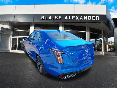 Used 2026 Cadillac CT4 V AWD/4WD image 6