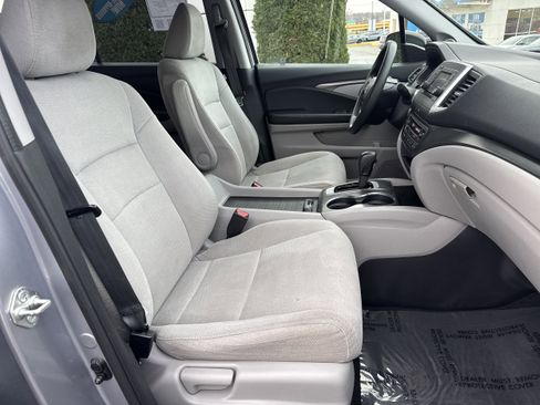 Used 2017 Honda Pilot LX image 16