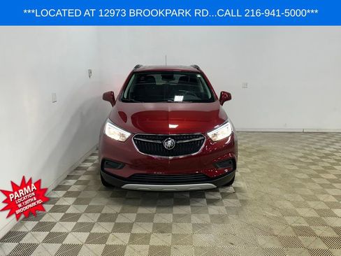 Used 2022 Buick Encore Preferred w/ Safety Package image 2