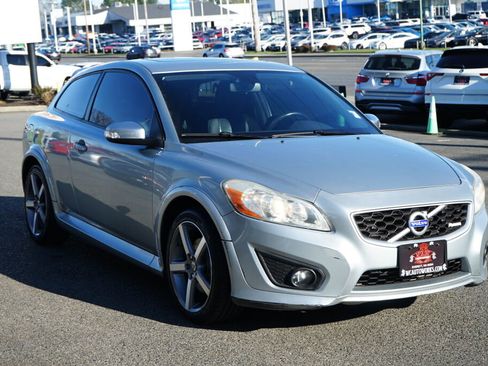 Used 2011 Volvo C30 T5 R-Design image 7