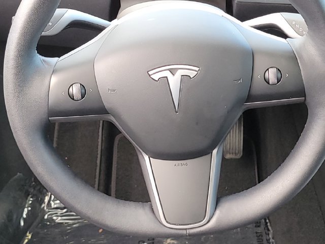 Used 2023 Tesla Model Y Long Range AWD/4WD image 13