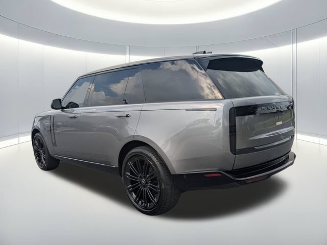 Used 2025 Land Rover Range Rover Long Wheelbase SE AWD/4WD image 3