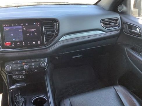 Certified 2024 Dodge Durango GT AWD/4WD image 11