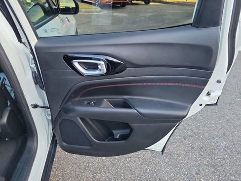 Used 2022 Jeep Compass Trailhawk w/ Trailhawk Elite Group image 35