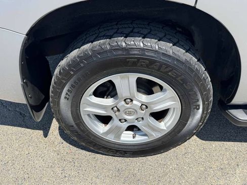 Used 2012 Toyota Sequoia SR5 AWD/4WD image 41