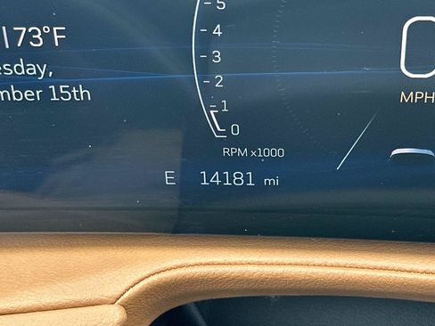 Certified 2024 Cadillac XT4 Premium Luxury AWD/4WD image 20