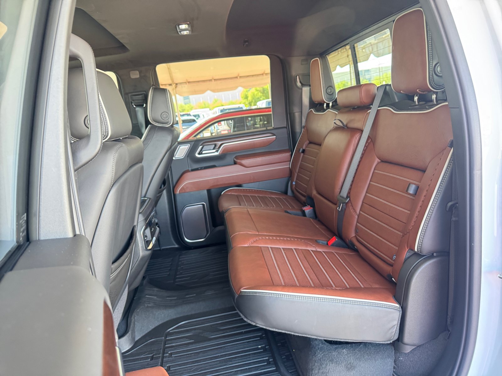 Used 2026 GMC Sierra 2500 Denali Ultimate AWD/4WD image 25
