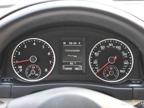 Used 2016 Volkswagen Tiguan SE AWD/4WD image 22