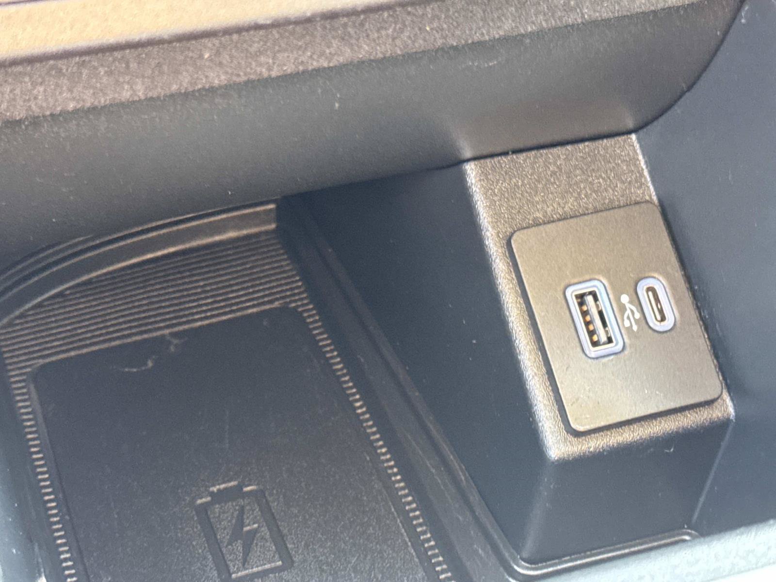Used 2023 Ford Edge SEL w/ Convenience Package AWD/4WD image 22