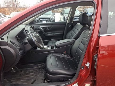 Used 2016 Nissan Altima 2.5 SV image 13