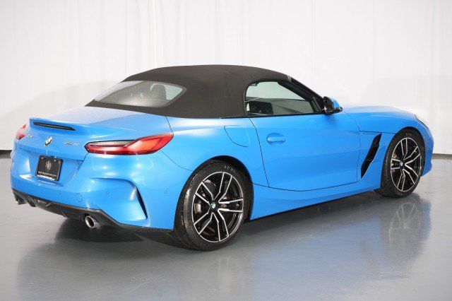 Used 2020 BMW Z4 sDrive30i w/ M Sport Package RWD image 11