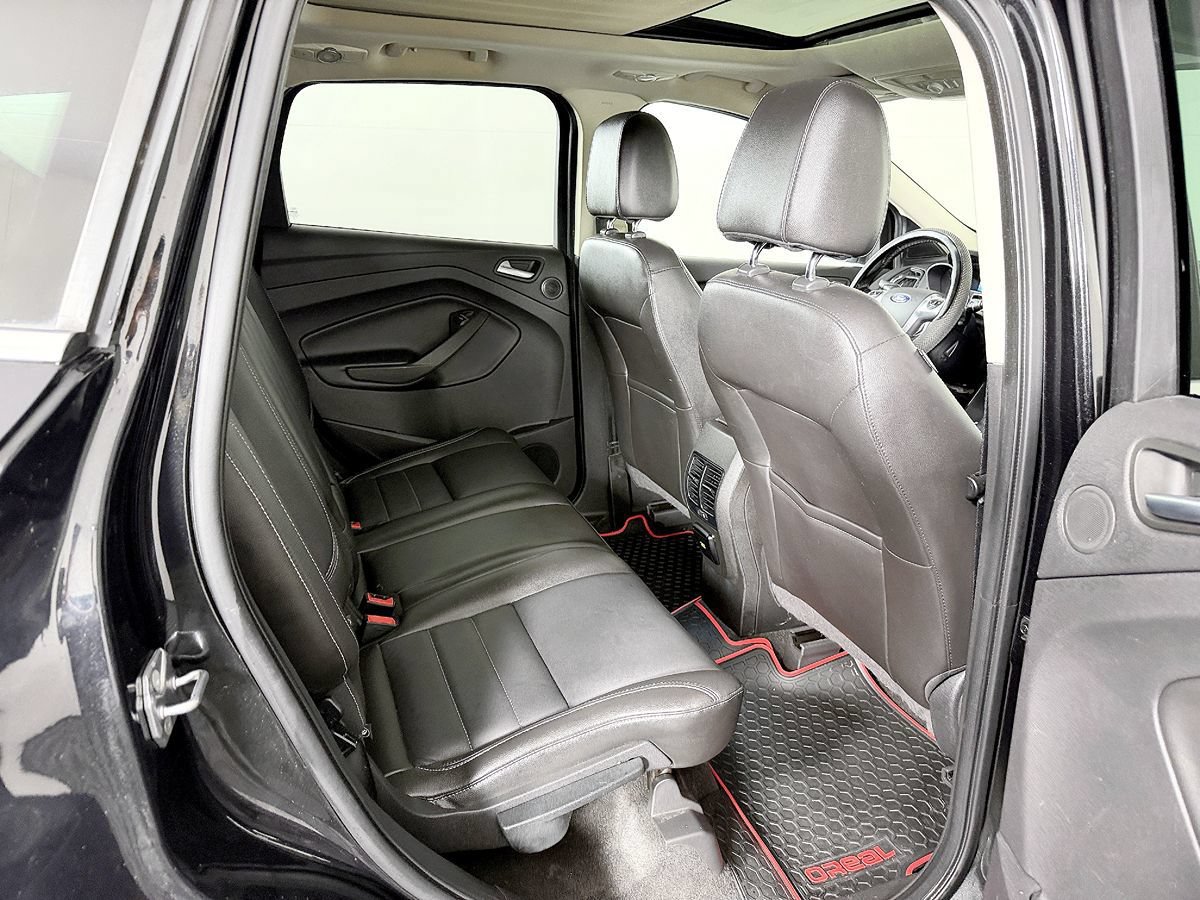 Used 2014 Ford Escape Titanium w/ Equipment Group 401A AWD/4WD image 41