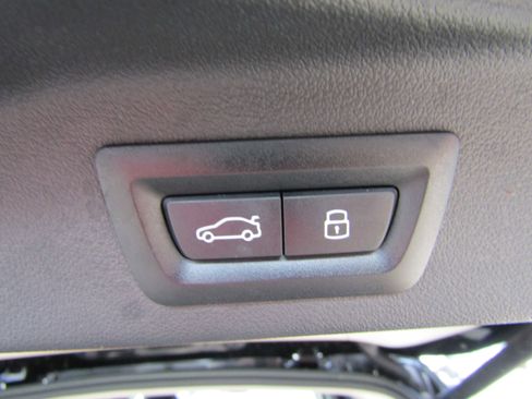 Used 2026 BMW X7 xDrive40i AWD/4WD image 26