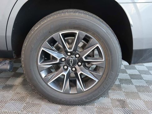 Used 2021 Chevrolet Tahoe Z71 image 16