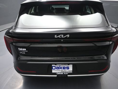 New 2026 Kia K4 EX FWD image 32
