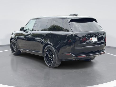 Used 2025 Land Rover Range Rover Long Wheelbase SE AWD/4WD image 5